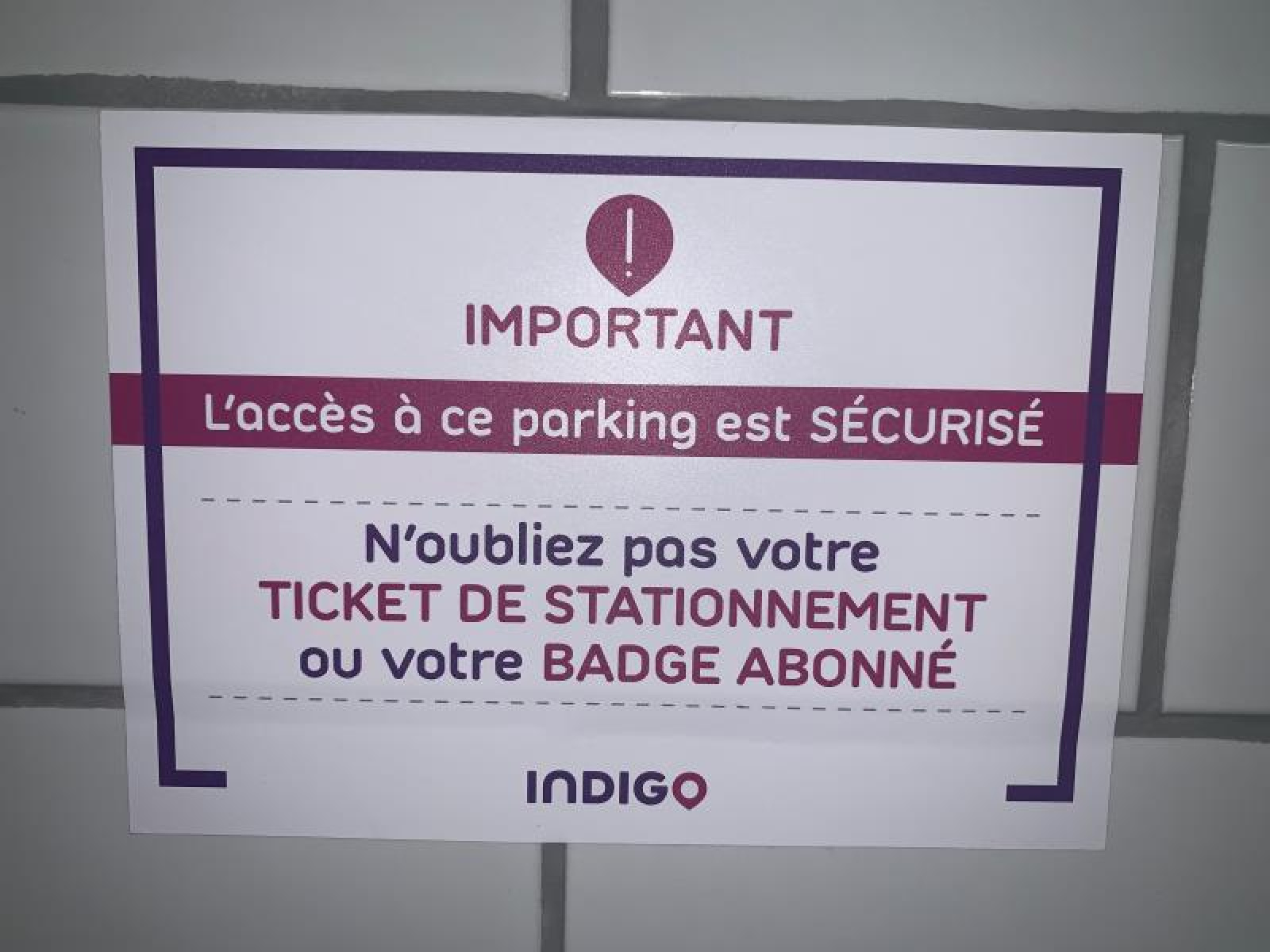 Image_3, Parking, Paris, ref :01120